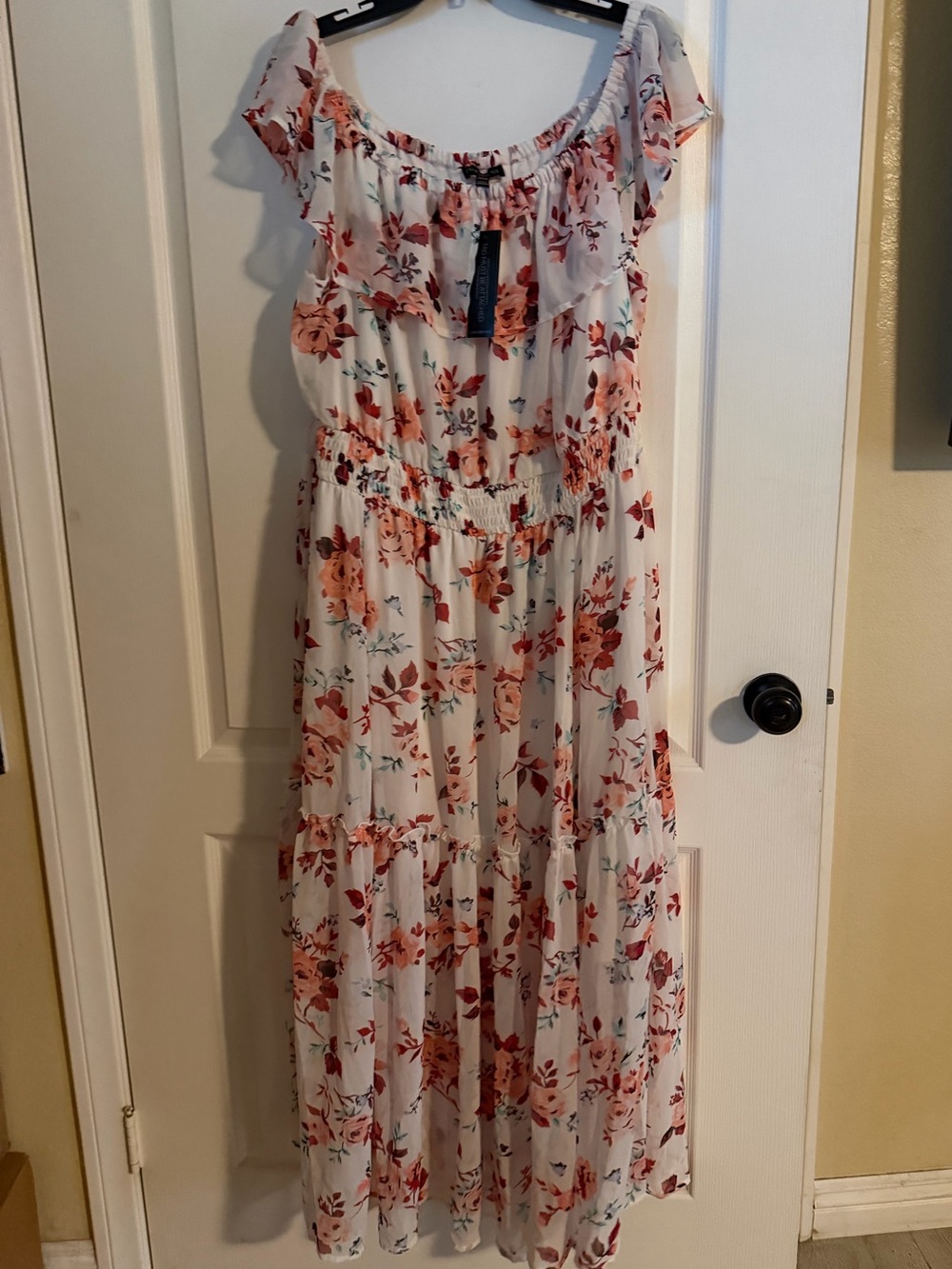 NWT Lane Bryant Red Cream Floral Off-The-Shoulder Smocked Maxi Dress   Sz 22/24